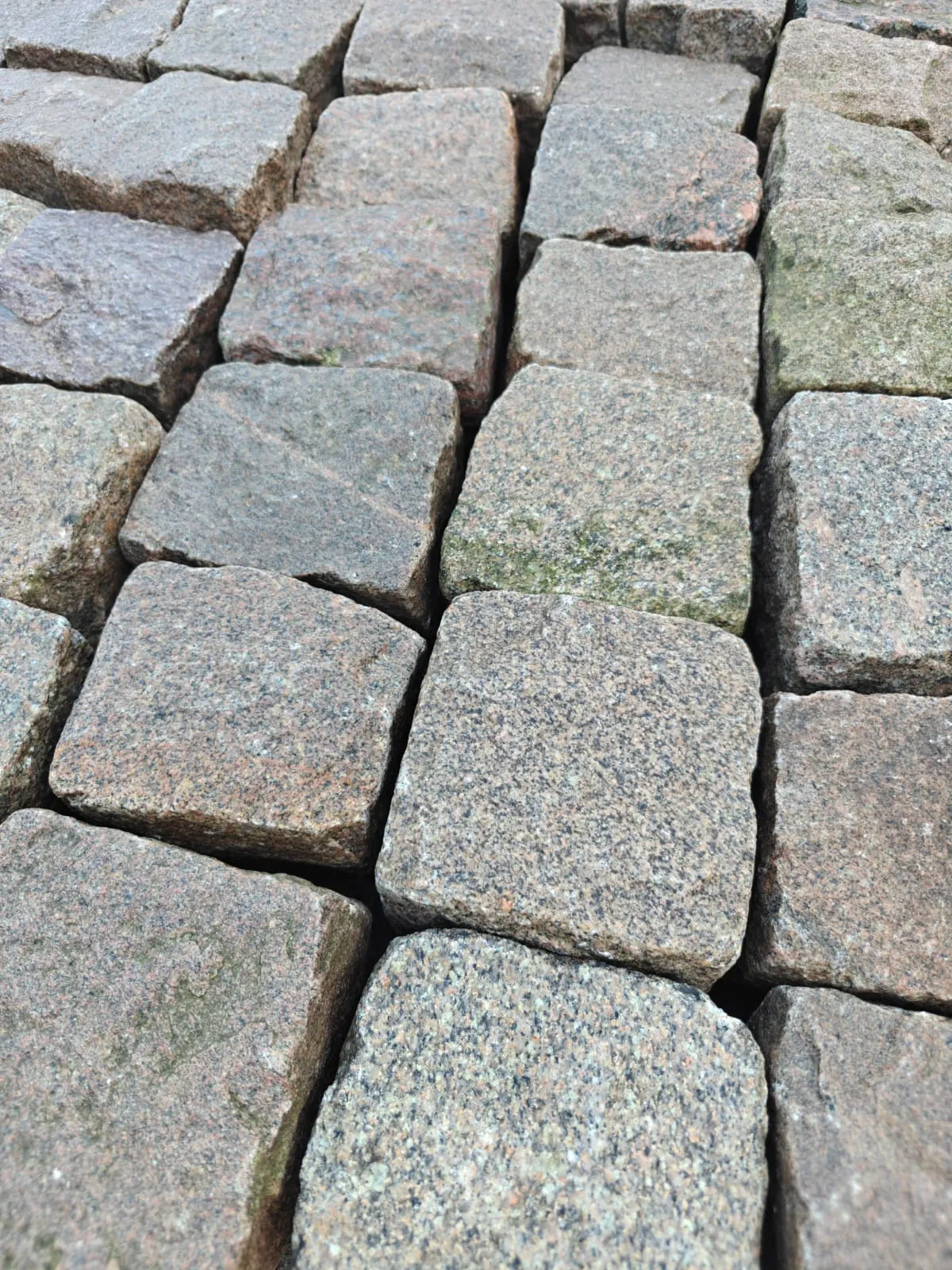 Natuursteenkeien 15x13x10